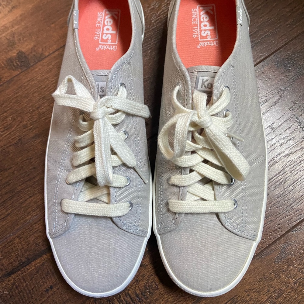 Keds Canvas Size 11
